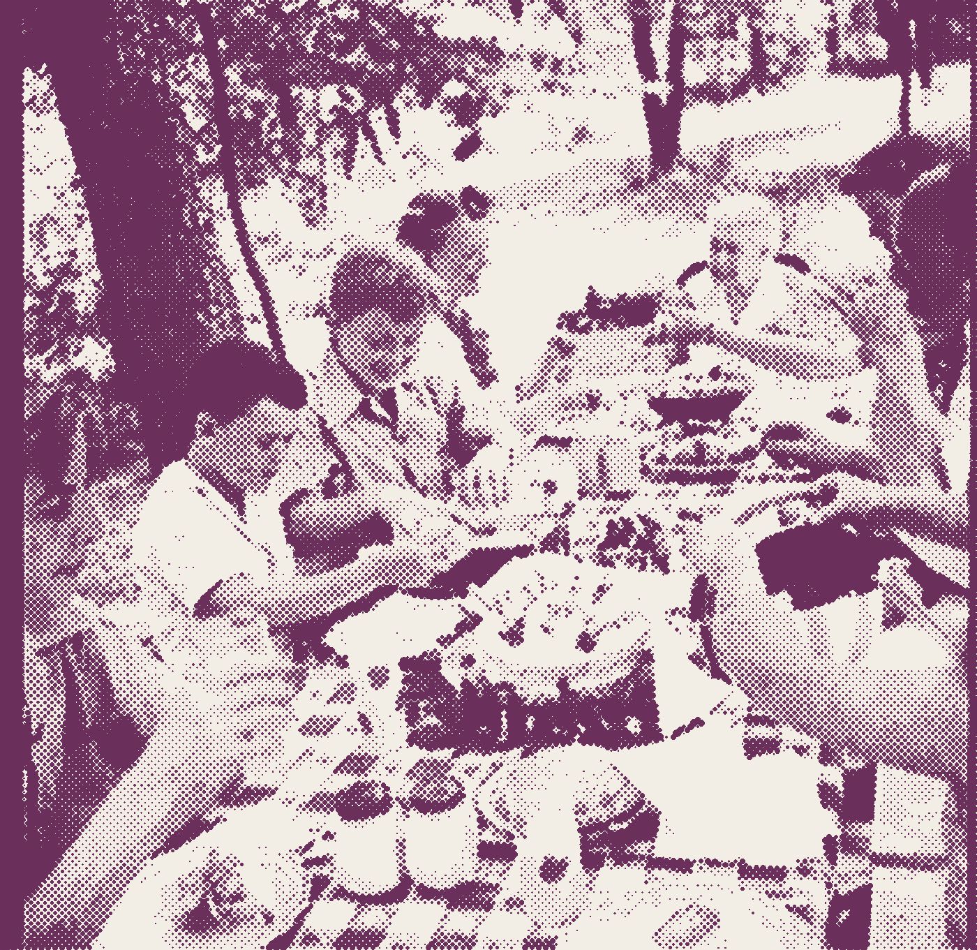 Birthday table, plum halftone